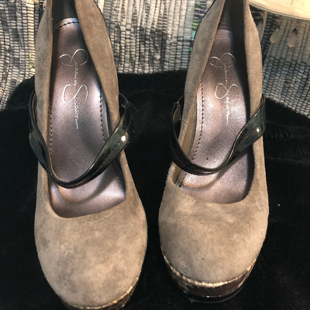 Jessica Simpson Snakeskin Stiletto Heels!